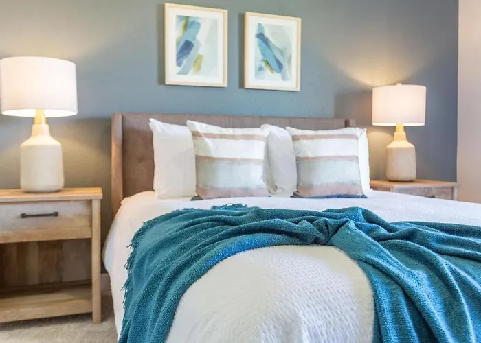 Landing Modern With Amazing Amenities * Scottsdale